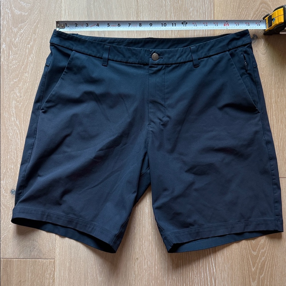 lululemon athletica Black Men's Shorts